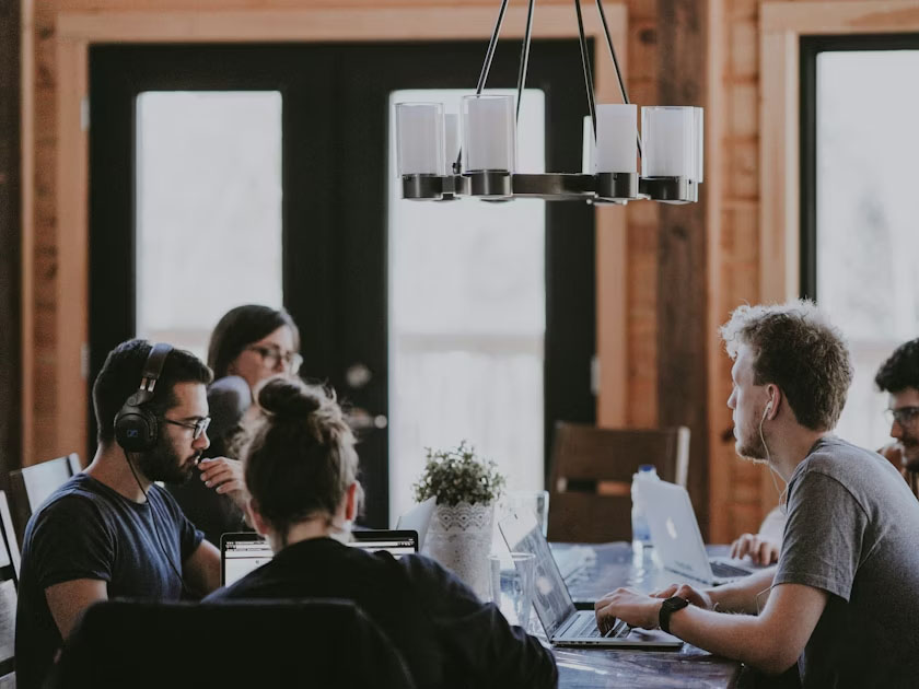 Employer and employee discussing novated lease options